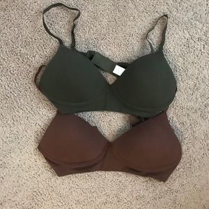 Lot of 2- NWOT aerie bras